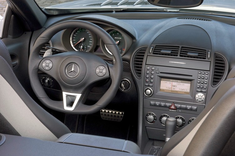 Tak wygląda najnowsza odsłona mercedesa SLK 55 AMG