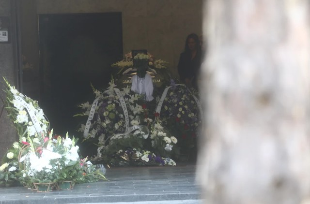 Sahrana Slađane Tesle