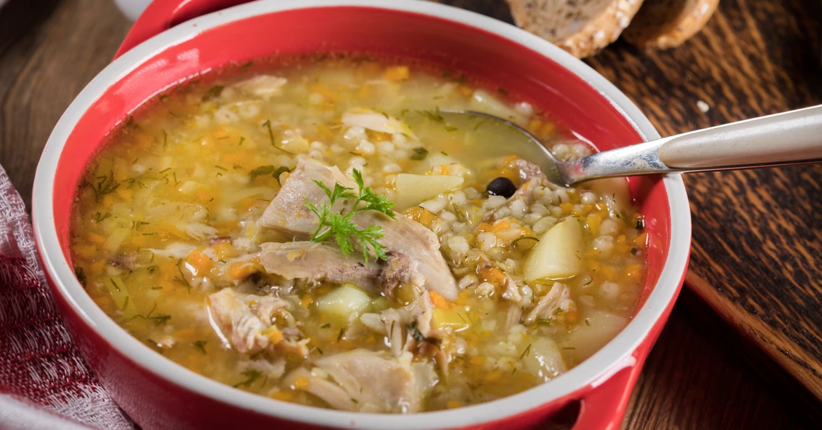 Pyszny obiad na poniedziałek. Podajemy przepis, Ty gotujesz. Krupnik klasyczny na podrobach