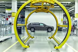 BMW rozpoczyna produkcję iNext. Na razie to prototypy