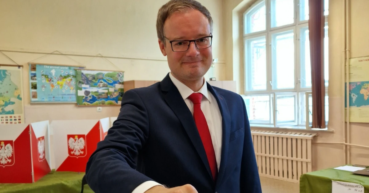 "Premier Tusk na urlopie i Zabrze odbite", "on wspierał Trzaskowskiego". Euforia i fala komentarzy po wyborach