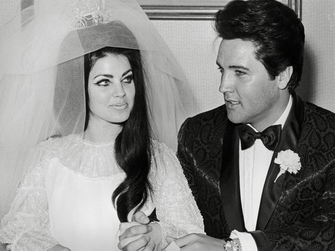 Elvis i Prisila Prisli 