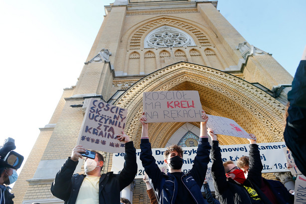 Protesty w kościołach po orzeczeniu Trybunału Konstytucyjnego