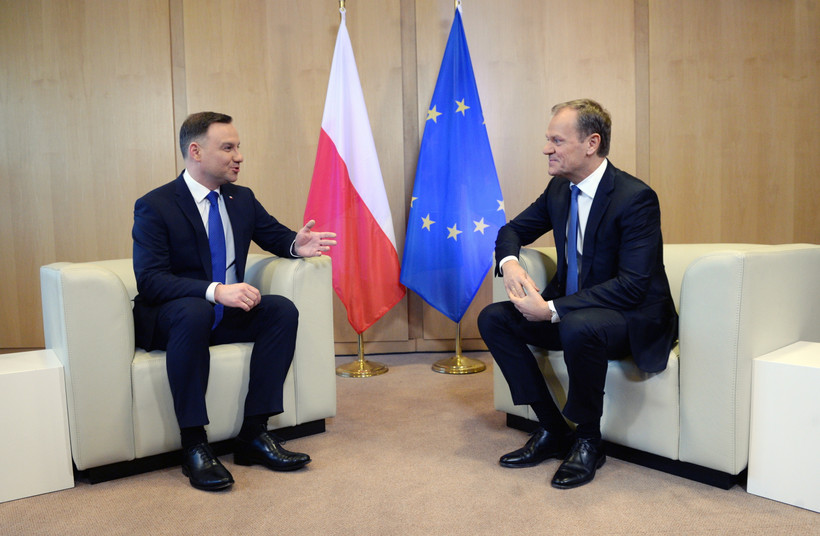 Prezydent Andrzej Duda i szef Rady Europejskiej Donald Tusk podczas spotkania w Brukseli, 18 bm.