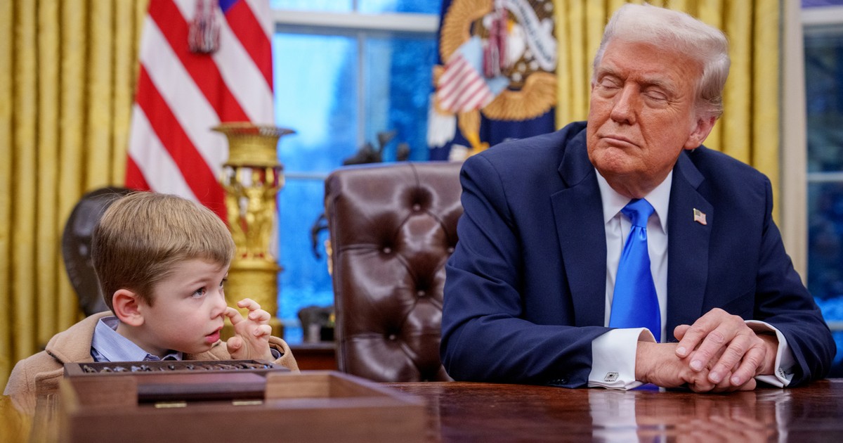 Elképesztő cuki fiával ugrott be Elon Musk az Ovális Irodába Donald Trumphoz: komoly témákról próbáltak beszélni, de a lurkó elvitte a show-t – galéria