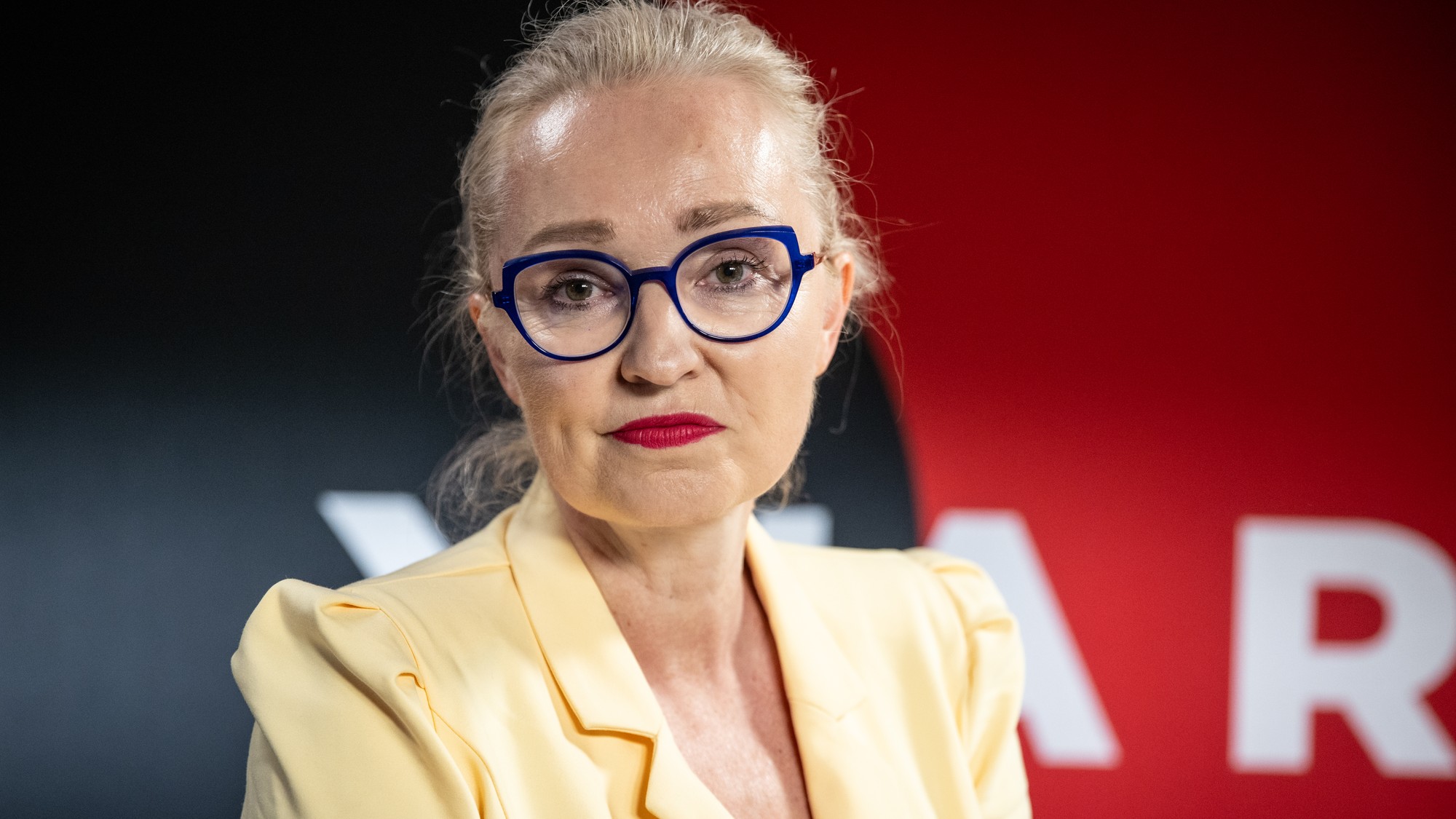 Miriam Šramová v relácii Na rovinu s Petrom Hanákom