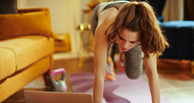 Itt a megoldás: nem kell többé választanod a sorozatnézés és a sportolás között