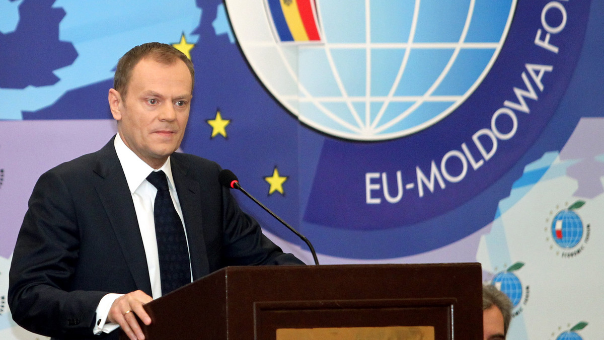 Mołdawia jest Europą, nawet jeśli dziś pozostaje poza Unią Europejską, będziemy was wspierać w działaniach na rzecz akcesji do UE - powiedział premier Donald Tusk, który dzisiaj wziął udział w Forum "UE-Mołdawia" w Kiszyniowie.