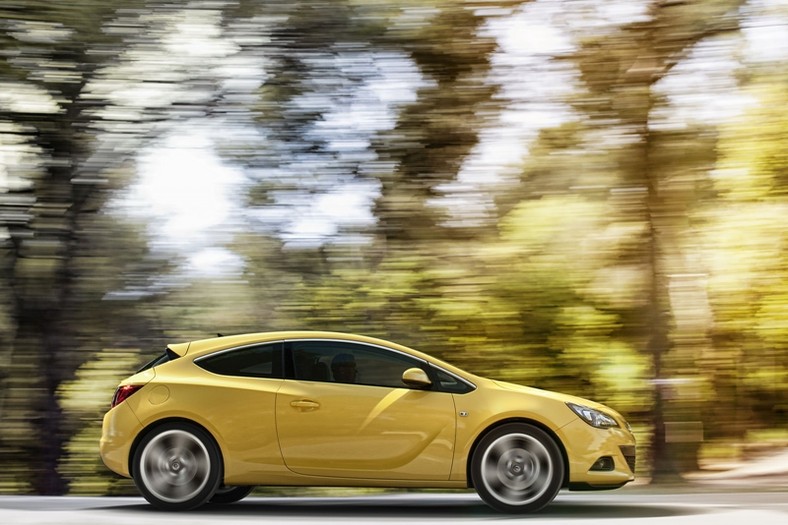 Opel Astra GTC