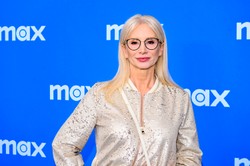 Tak gwiazda "Na Wspólnej" poznała męża. "Zmęczona kobieta jak sierota na lotnisku"