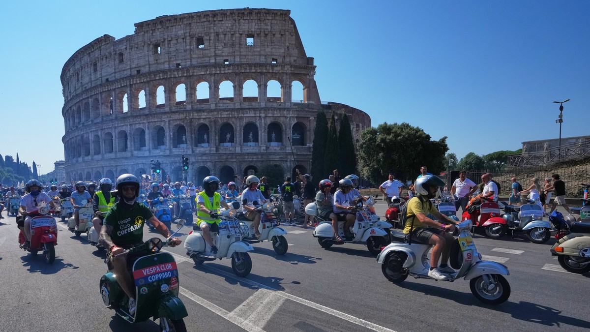 Vespa, Rim