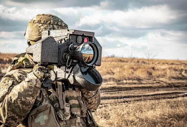 Armia Ukrainy ćwiczy obsługę wyrzutni Javelin w kontekście potencjalnego ataku rosyjskiej armii