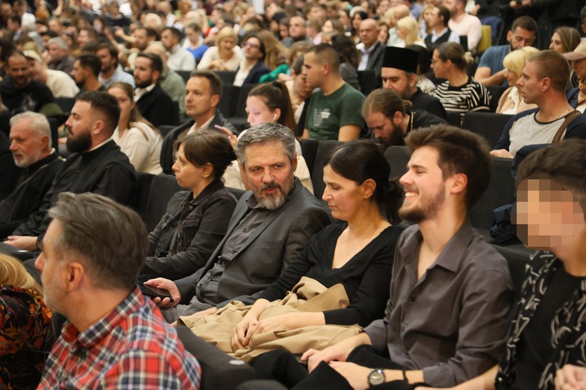 Nebojša Dugalić sa porodicom