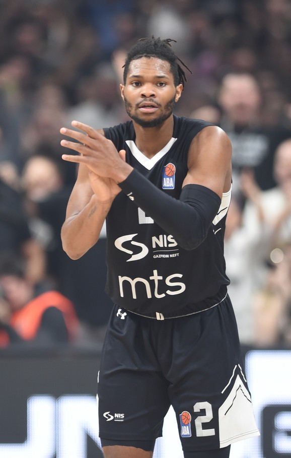 KK Partizan KK Budućnost