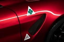 NOWA Alfa Romeo wstrząśnie światem. Legenda powraca z podwójną siłą