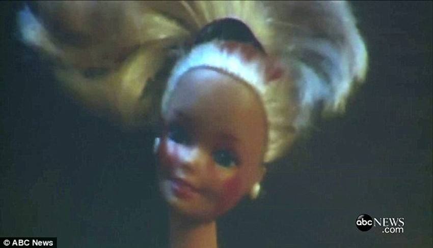 U Morganinoj sobi pronađene su barbike sa satanističkim simbolima...