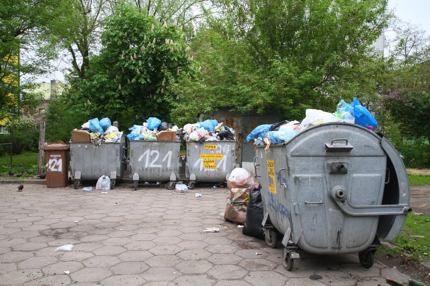 Kontenery na śmieci