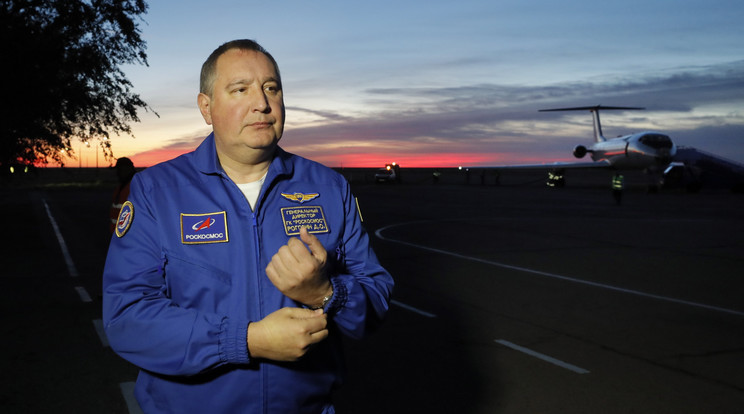 A döntést Dmitrij Rogozin, a Roszkoszmosz állami űrvállalat vezérigazgatója jelentette be csütörtökön / Fotó: MTI/EPA pool/Jurij Kocsetkov 