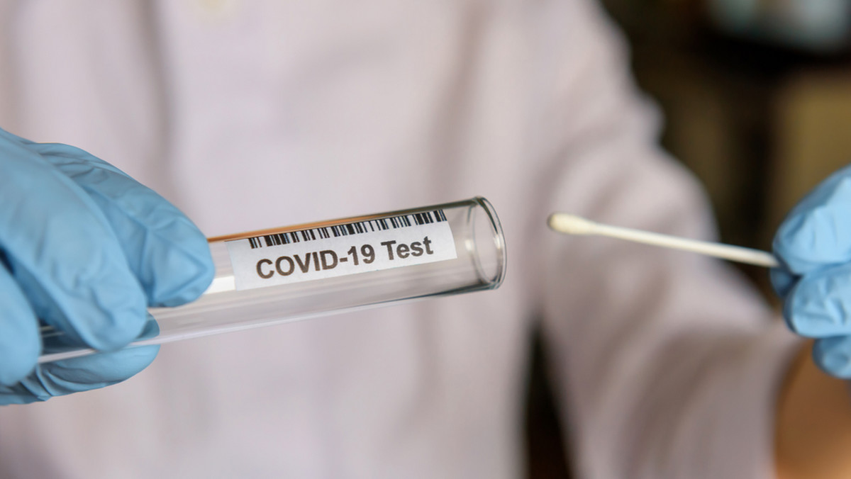 Koronawirus: ekspertka ostrzega przed testami z dyskontów