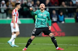 Ekstraklasa: Legia wyraźnie lepsza od Cracovii, choć wynik na to nie wskazuje [TABELA]