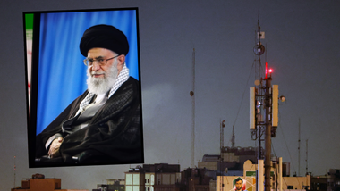 reuters: przywódca iranu chamenei nie żyje