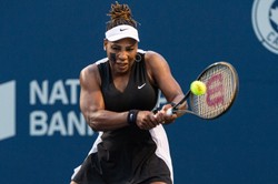 Serena Williams turniej w Toronto zakończyła na 2. rundzie