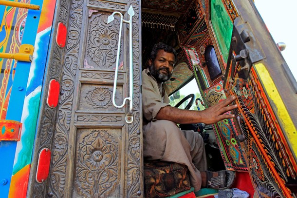 The Wider Image: Keep on trucking: Art on the move in Pakistan