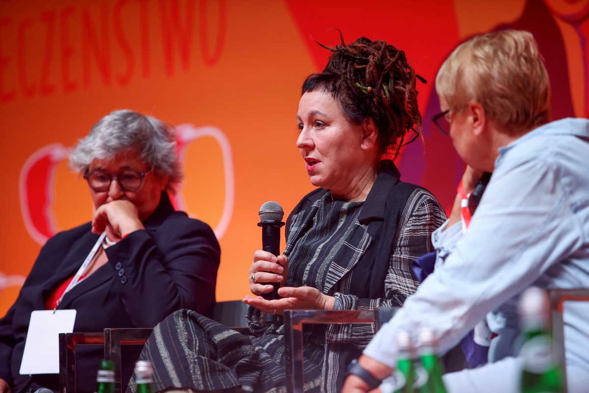 Magdalena Środa, Olga Tokarczuk, Henryka Bochniarz, Kongres Kobiet na tegorocznym KOngresie Kobiet. Noblista żąda, by kongres przekształcił się w instytucję finansowaną przez państwo