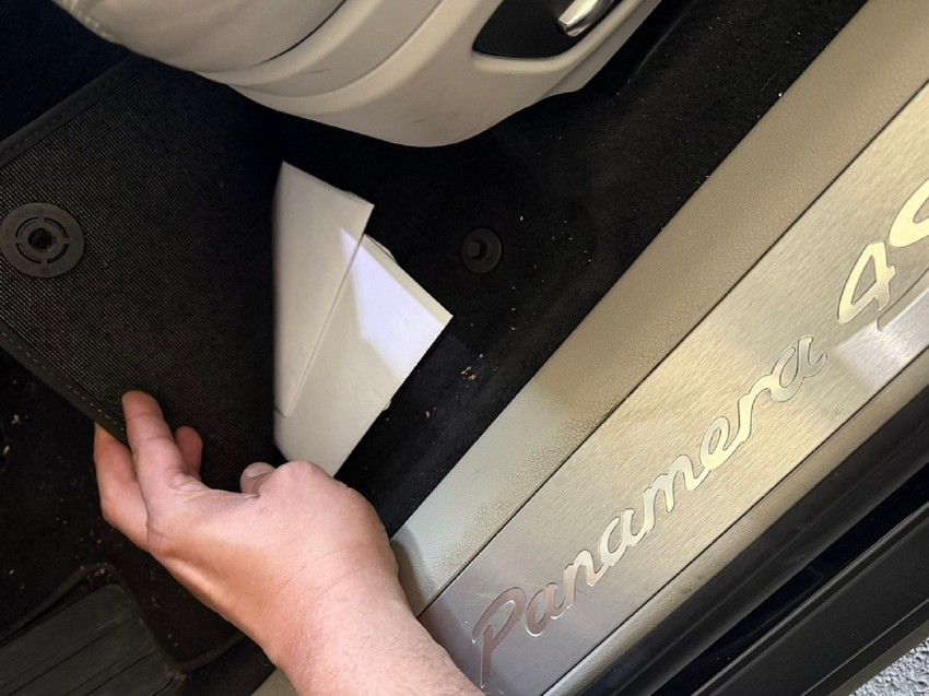 Zaplena granični prelaz Gradina