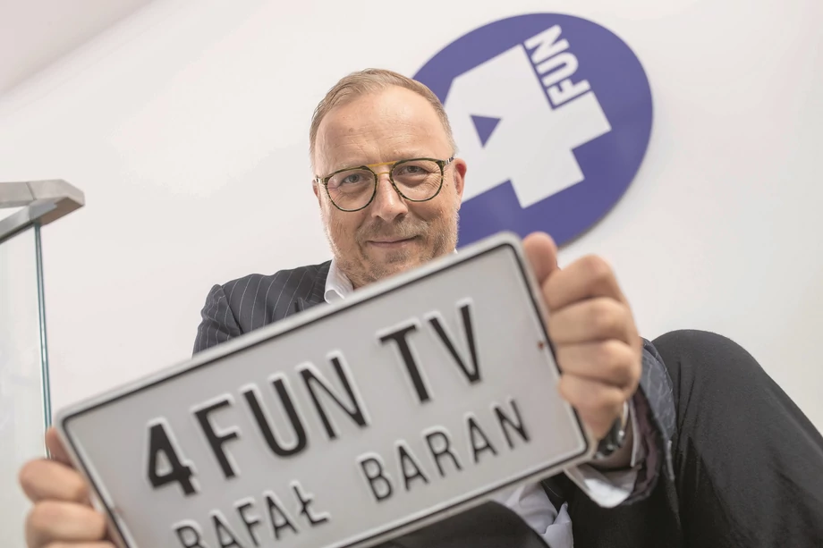 Rafał Baran, 4Fun Media. Właściciel muzycznej telewizji 4fun.tv rozwija się poza rynkiem telewizyjnym – m.in. sprzedaje reklamy na cyfrowych ekranach