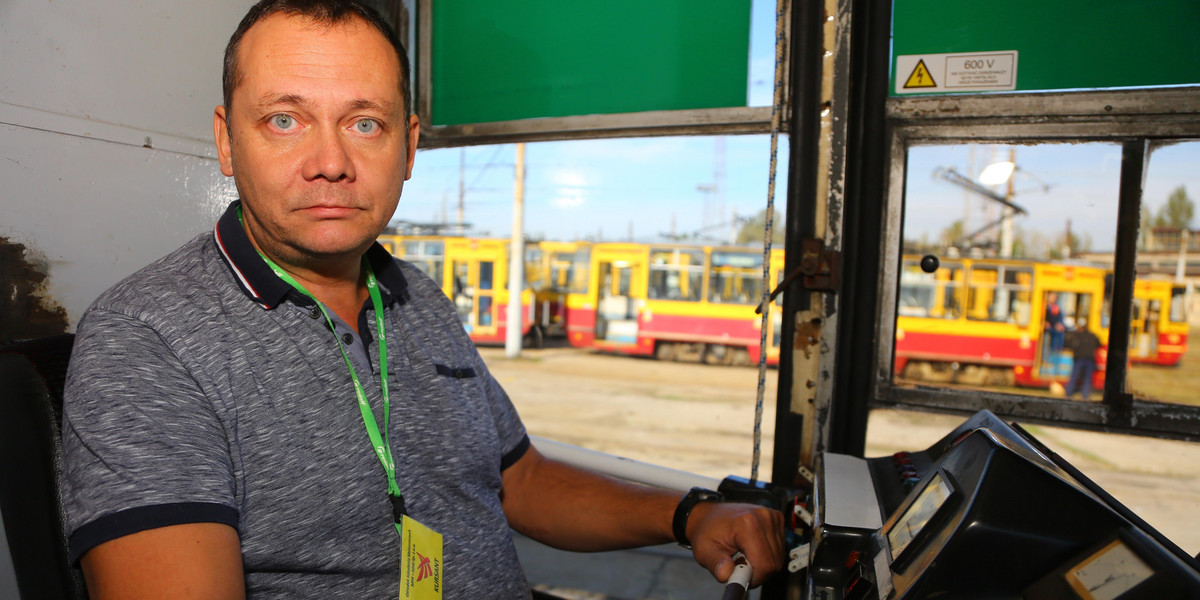 MPK Łódź – szkolenie dla motorniczych z jazdy na śliskiej szynie. Ile metrów tramwaj potrzebuje na hamowanie?
