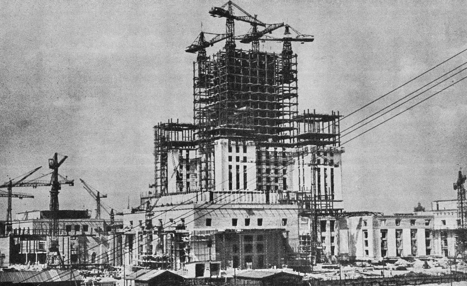 Budowa PKiN w 1953 r.