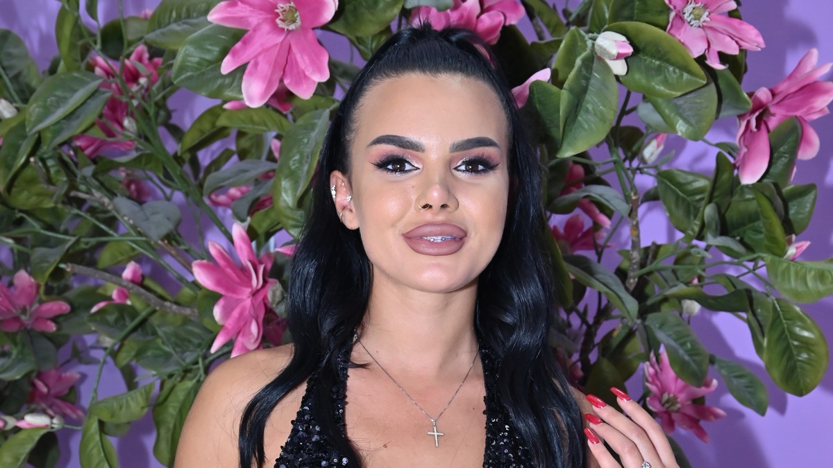 Otkriveno kako je reagovala majka Anite Stanojlović nakon što je saznala da joj je ćerka TRUDNA: Oglasila se drugarica i iznela detalje