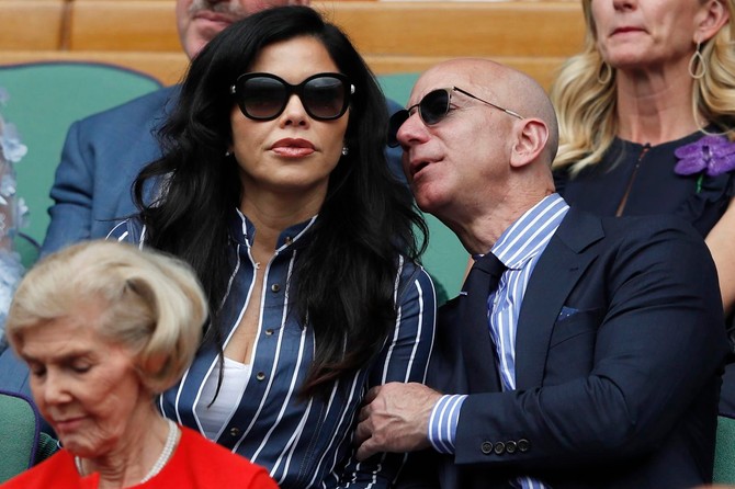 Džef Bezos i Loren Sančez