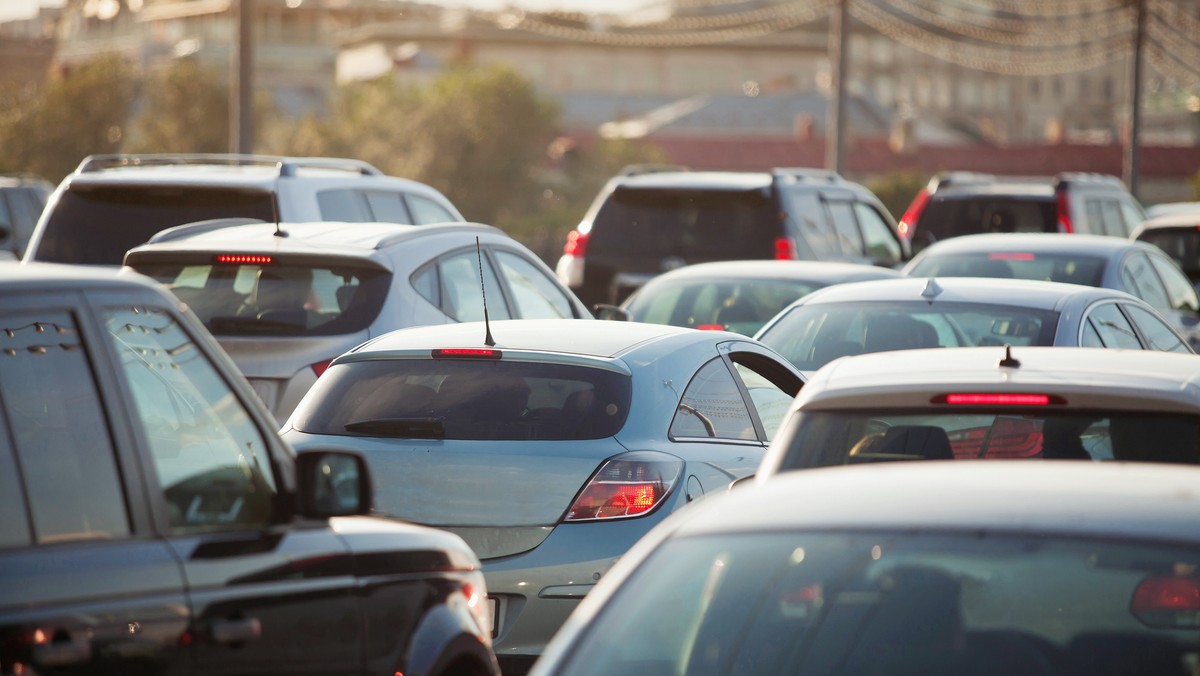 Od 4 sierpnia GDDKiA rozpoczyna w Katowicach remont wiaduktów głównej jezdni autostrady A4 w stronę Krakowa – nad ulicami Trzy Stawy i Pułaskiego. Prace powinny potrwać do końca października. Przez większość tego czasu główna jezdnia A4 do Krakowa będzie zamknięta.