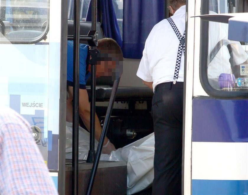 Związkowiec powiesił się w autobusie!