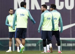 Liga hiszpańska: Barcelona i Real Madryt mają już ponad 100 mln fanów na Facebooku