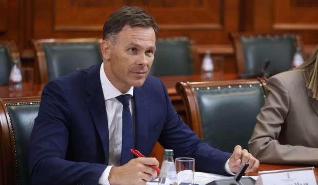 Ministar Mali obrazlaže predlog rebalansa budžeta pred poslanicima