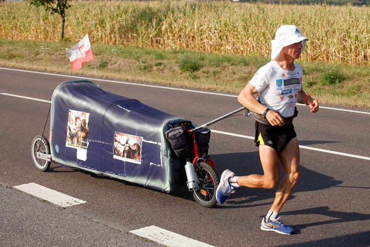 Piotr Kuryło w drodze do Aten