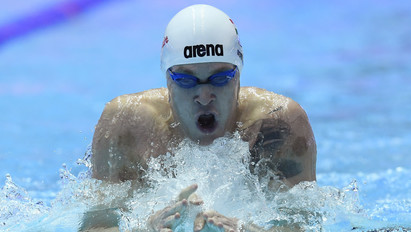 Megműtötték az Európa-bajnok magyar úszót