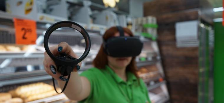 Pracownicy sklepów Biedronka otrzymają gogle VR. To pomoc w wypieku pieczywa