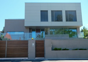 Haris i Melina Džinović kuća