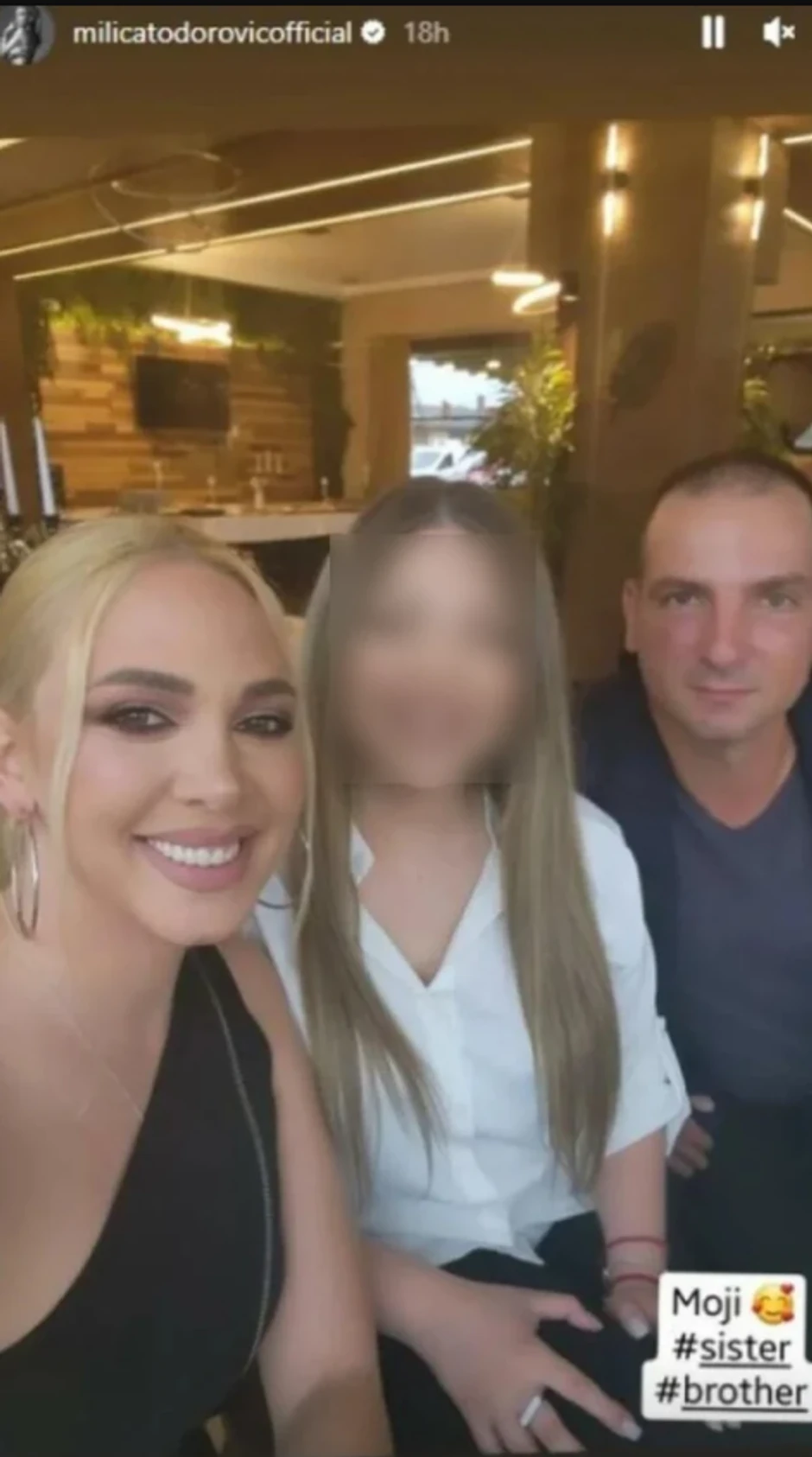 Milica Todorović sa bratom