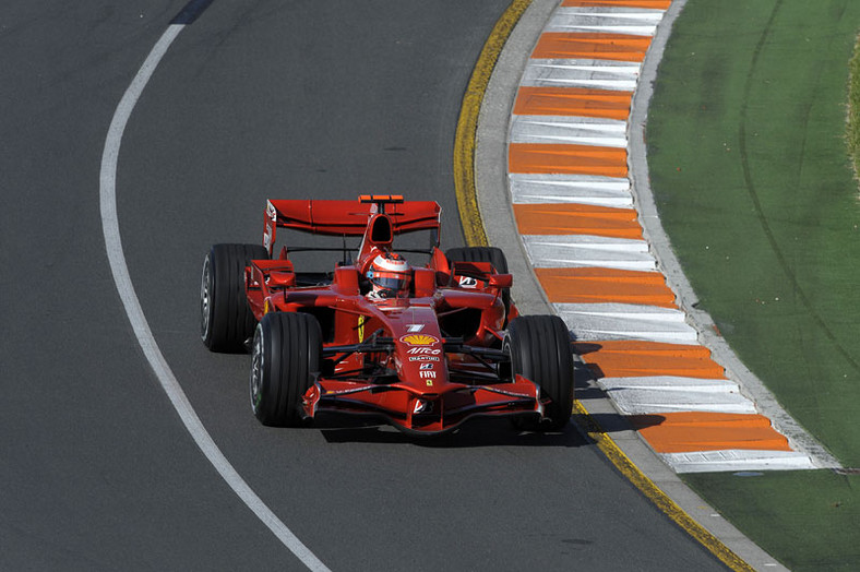 Grand Prix Australii 2008: Robert Kubica najszybszy na treningu!