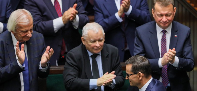 PiS grozi rozłam? Politolog: Za wcześnie. Teraz to tylko potęgowanie chaosu