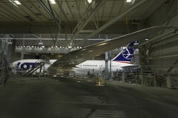 Baniak: LOT może przestać płacić zaliczki za kolejne Dreamlinery