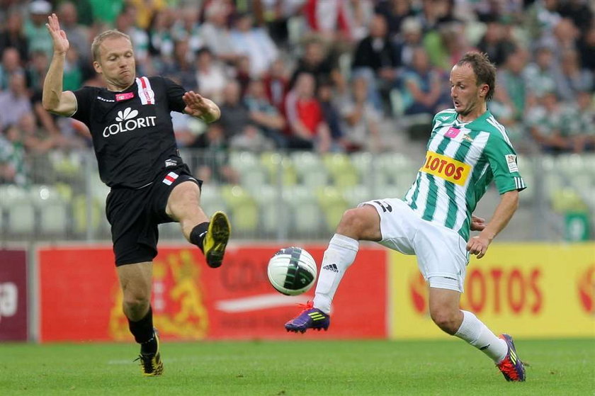 TME: Nie dorośli do stadionu?