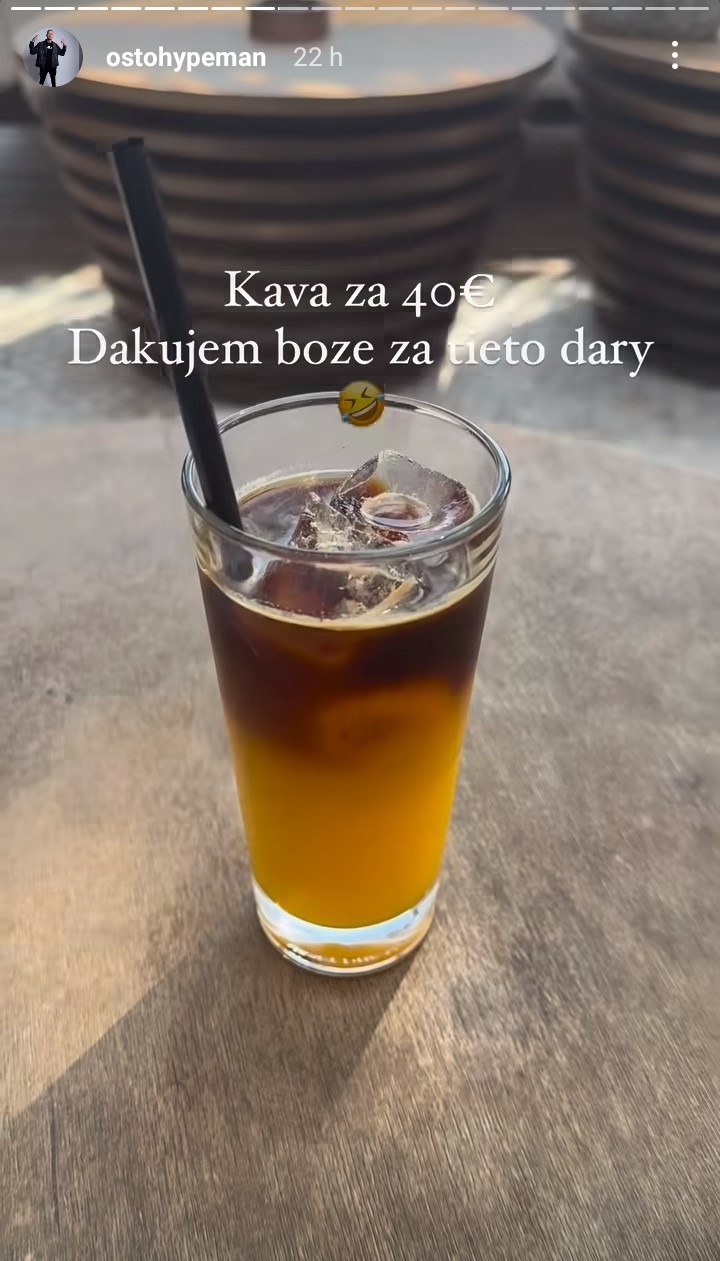 Moderátor Marcel Osťo Osztas zaplatil za kávu na Mykonose 40 eur.