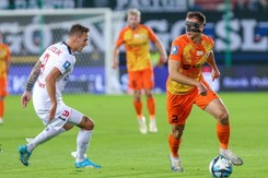 Bielica nie zdążył wrócić do bramki. Wdowiak przypieczętował zwycięstwo Górnika [WIDEO]