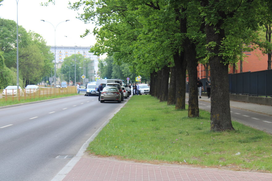 Policja wyłączyła z ruchu odcinek ul. Wierzbowej